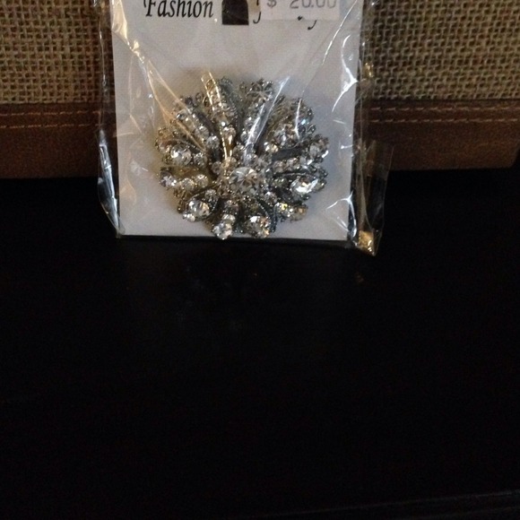 Pin - Picture 2 of 4