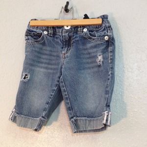 Cute girls jean shorts