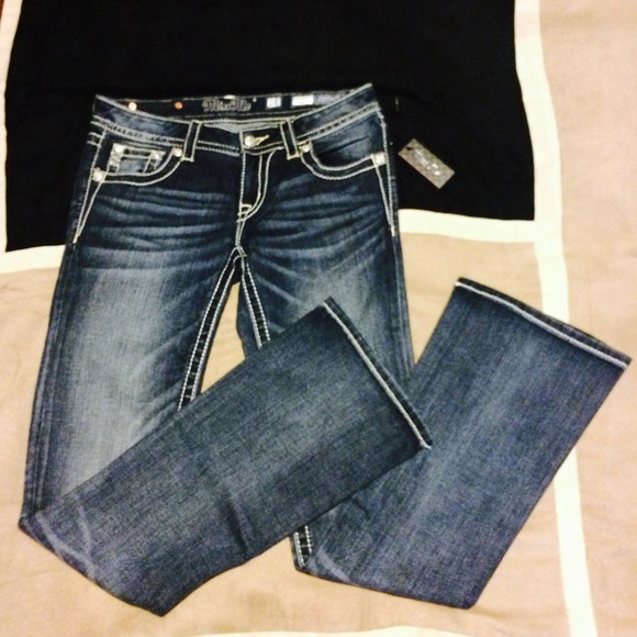 NWT Miss Me jeans - Picture 2 of 3