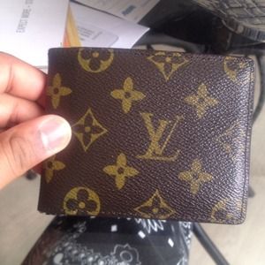Authentic Louis Vuitton Wallet