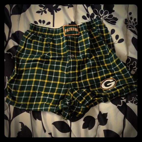 SOLD❗️Green Bay Packer shorts