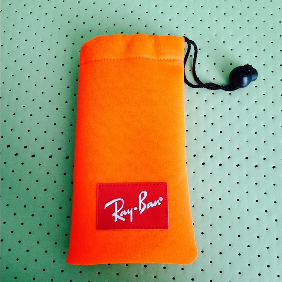 Ray Ban Pink Aviators - Picture 2 of 3