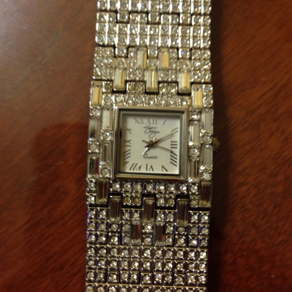 Watch bracelet - Picture 2 of 3