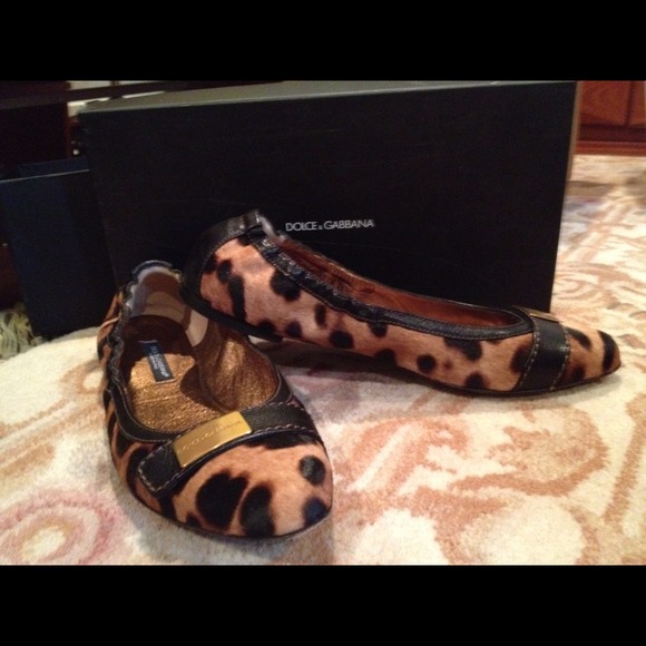 Dolce Gabbana Ballet Flats in Leopard Pony