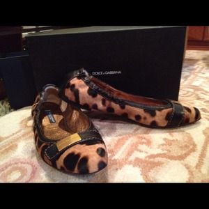 Dolce Gabbana Ballet Flats in Leopard Pony