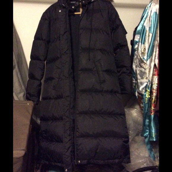 Dkny down jacket with faux fur rim hood