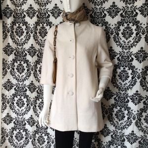 NWT Forever 21 boucle style cream button jacket