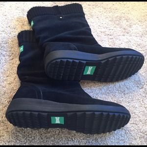 Cougar Black Suede Warm Boots