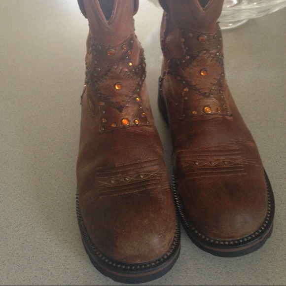 Babyfat boots