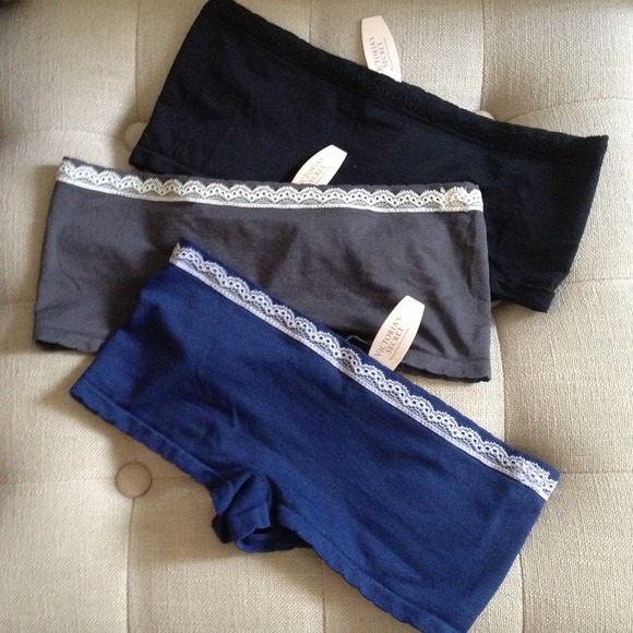 New!! Victoria secret boy bottom bundle
