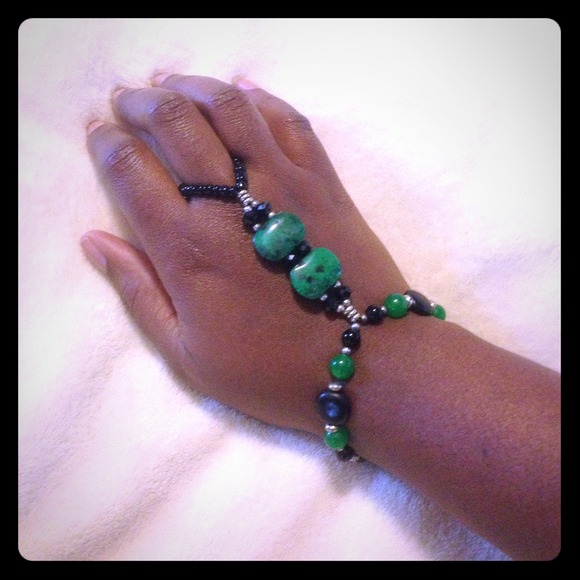 Handmade beaded hand bracelet. NWOT