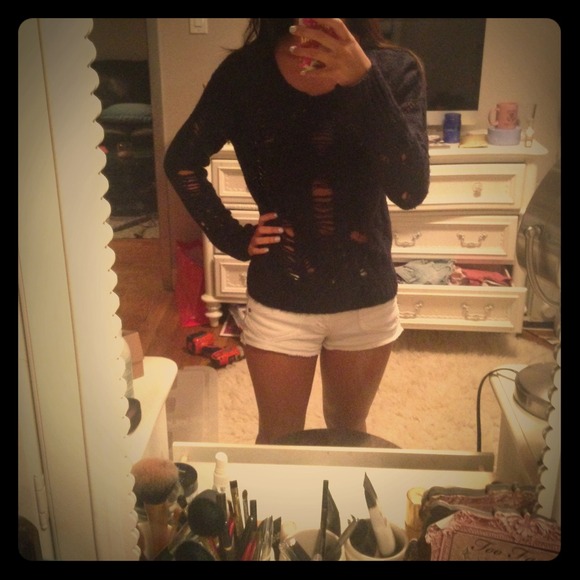 Blue sweater with holes - Picture 1 of 2