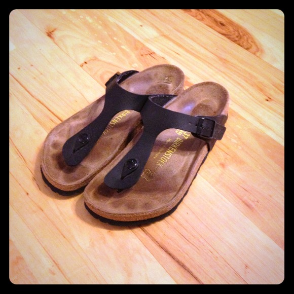Birkenstock sandals-ON HOLD FOR @bichslap