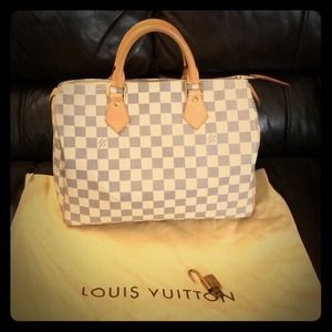 Authentic. Louis Vuitton speedy 30 azur