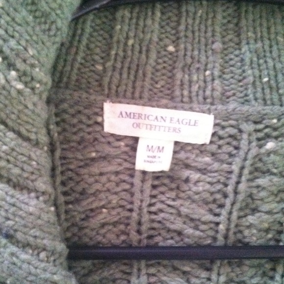 American eagle pullover - Picture 2 of 3