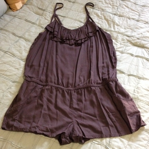 Dark grey spaghetti strap romper