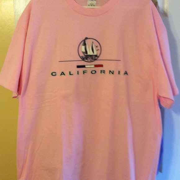 PINK TEE SHIRT SIZE XL NEW - Picture 2 of 2