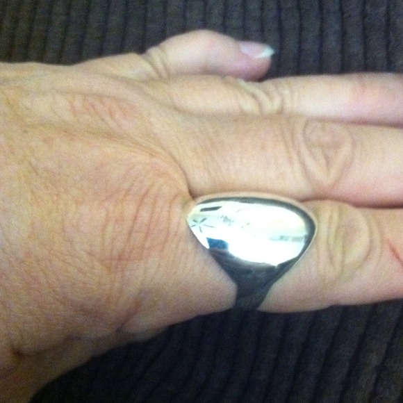 STERLING SILVER RING - Picture 2 of 3