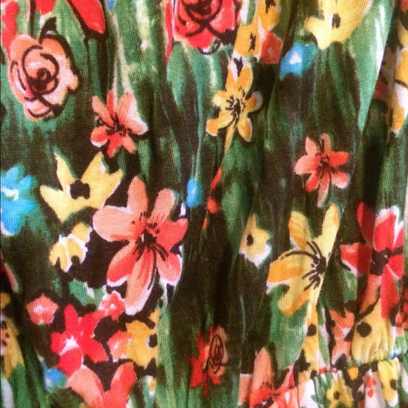 🌸Two Side Romper! - Picture 4 of 4