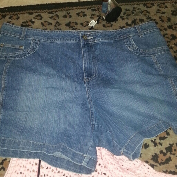 Jean shorts plus size 20w