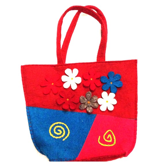 Handmade wool bag