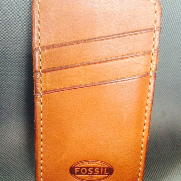 FOSSIL Cellphone Case - Picture 2 of 4
