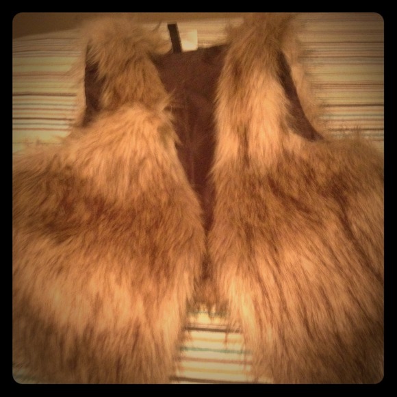 Faux fur natural colored vest from h&m