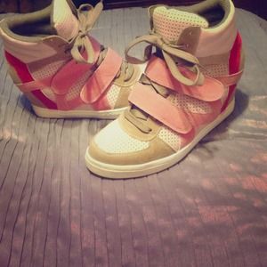 Hidden wedge heel sneakers