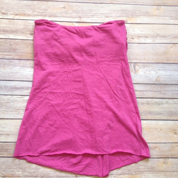 💕Super Cute NWOT Strapless Pink Gap Top💕 - Picture 3 of 4