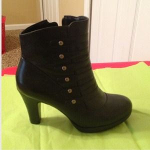 Black metal button booties