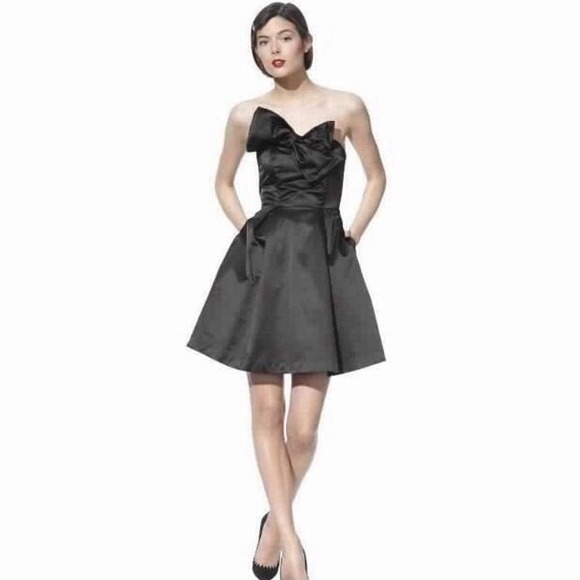 👗HOST PICK👛 Kate Young Black Bow Strapless Dress
