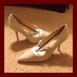 Pointed toe Mary Jane