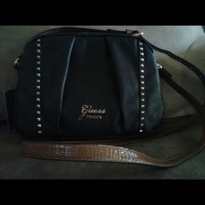 Guess like new black Crossbody handbag