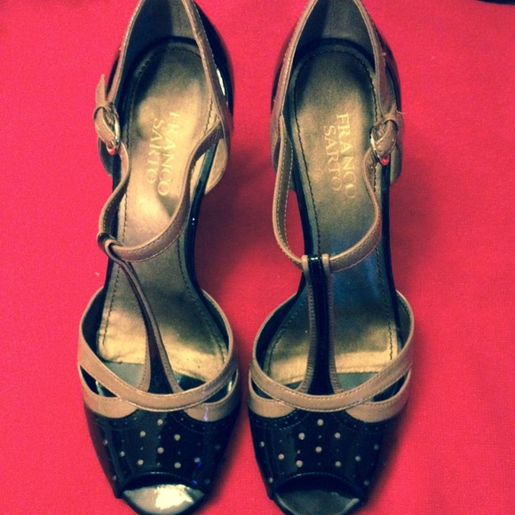 Beautiful Nude/ brown Franco Sarto shoes