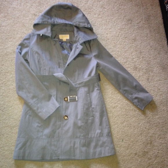 Gray belted rain jacket with removable hood