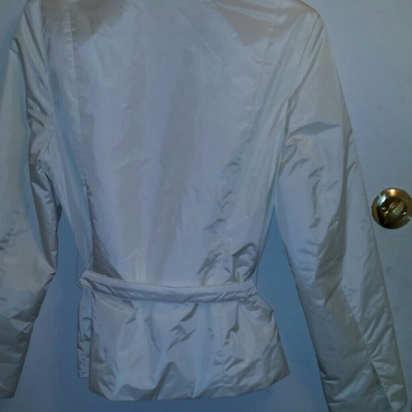 Winter white jacket - Picture 3 of 3