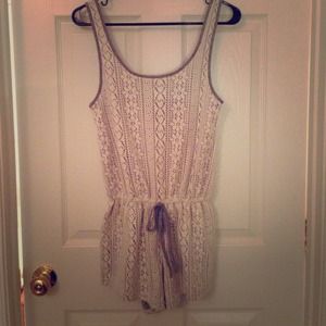 *Reserved* Forever 21 romper & AE shorts bundle