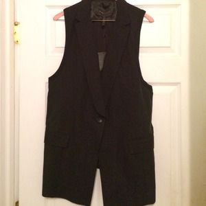 BCBG MaxAzria Vest
