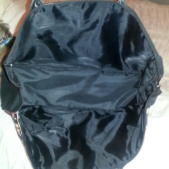 Large Victoria's secret bag - Picture 2 of 2