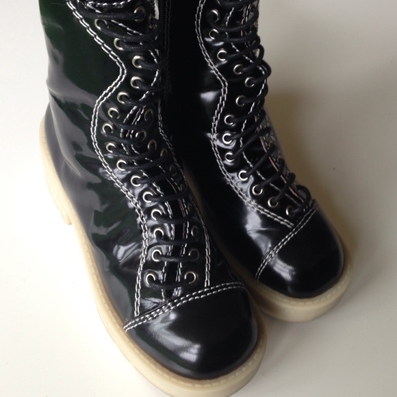 Jeffrey Campbell black boot