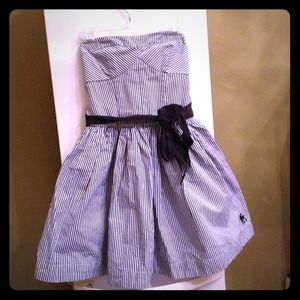 Sleeveless Blue and white stripe dress