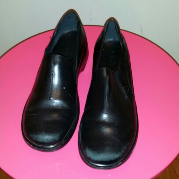 Black Clarks shoes