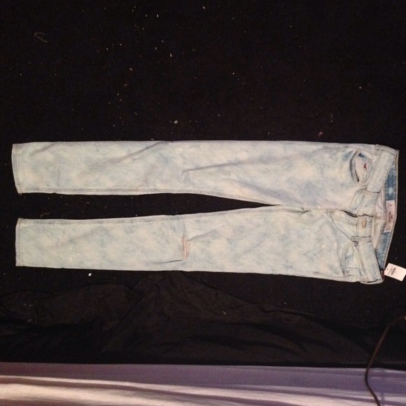 Hollister jeans