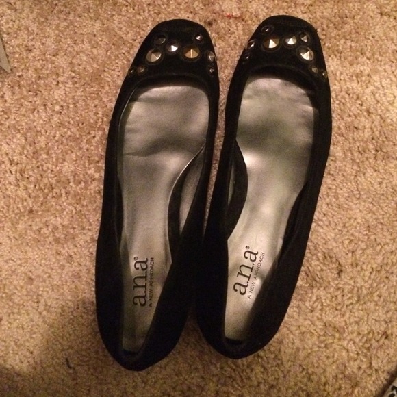 A.N.A black shoes