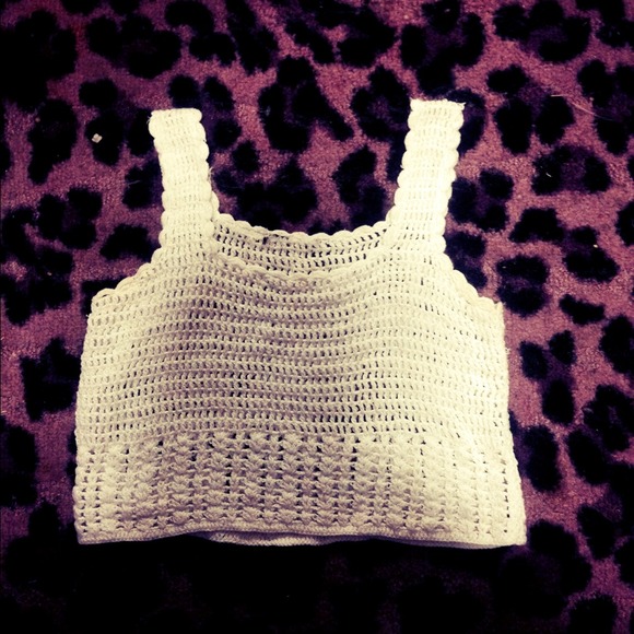 Other - Netted crop tank top🎽