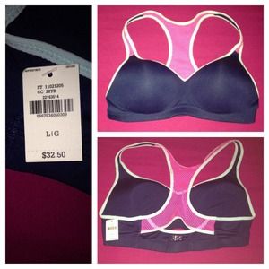 Victoria's Secret Pink Sports Bra! Size Large!