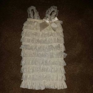 Baby / toddler Super cute lace romper