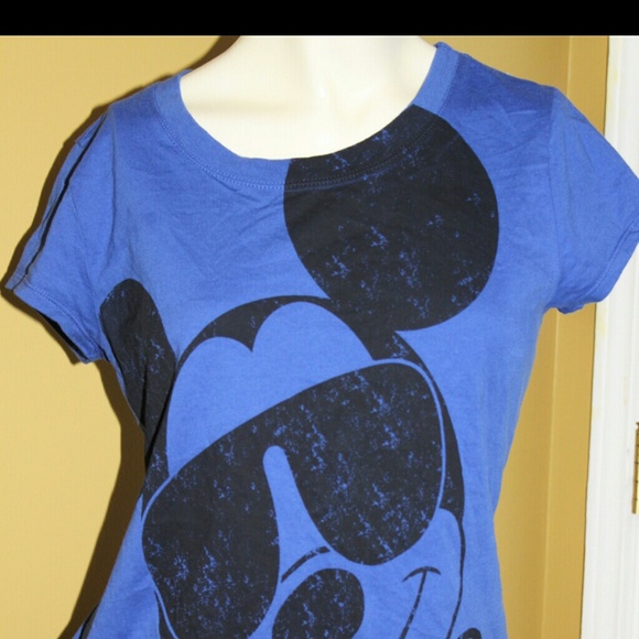 SOLD.  Mickey Mouse Disney READY 4 SPRING BREAK - Picture 4 of 4