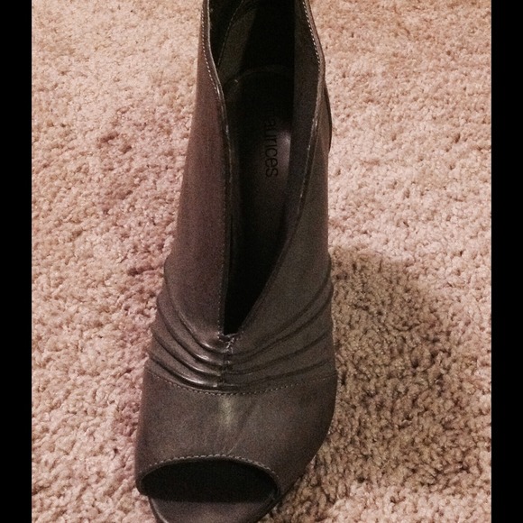 Gray booties - Picture 3 of 3