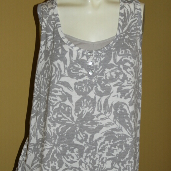 SOLD - GILLIGAN & OMALLY Tank Top, XXL, NWT - Picture 2 of 3